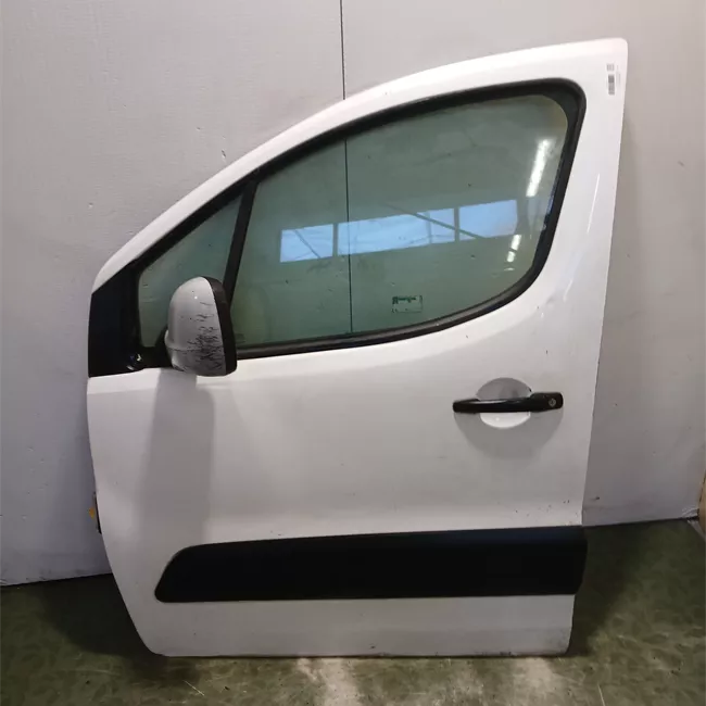 Porta anteriore sinistra