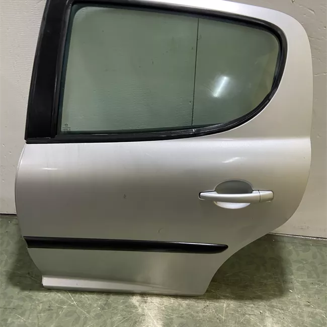 Porta posteriore sinistra