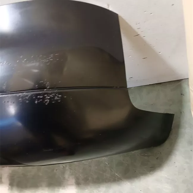 Paraurti posteriore con sensori parcheggio