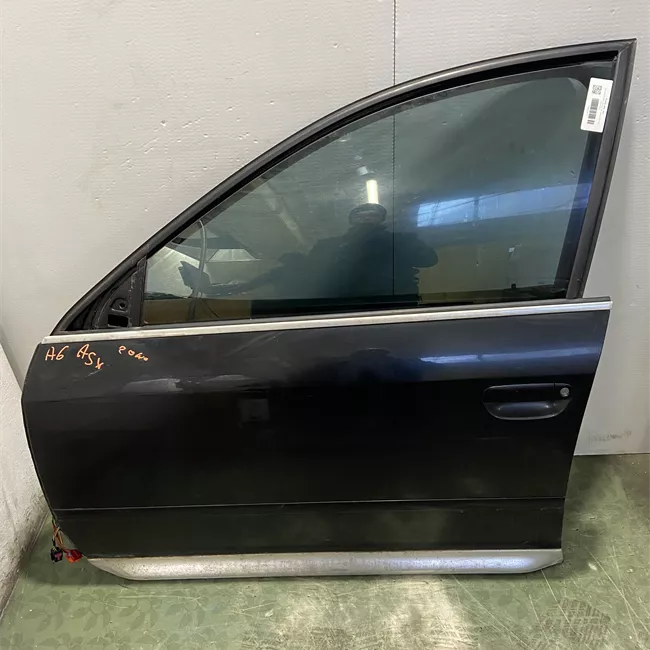 Porta anteriore sinistra