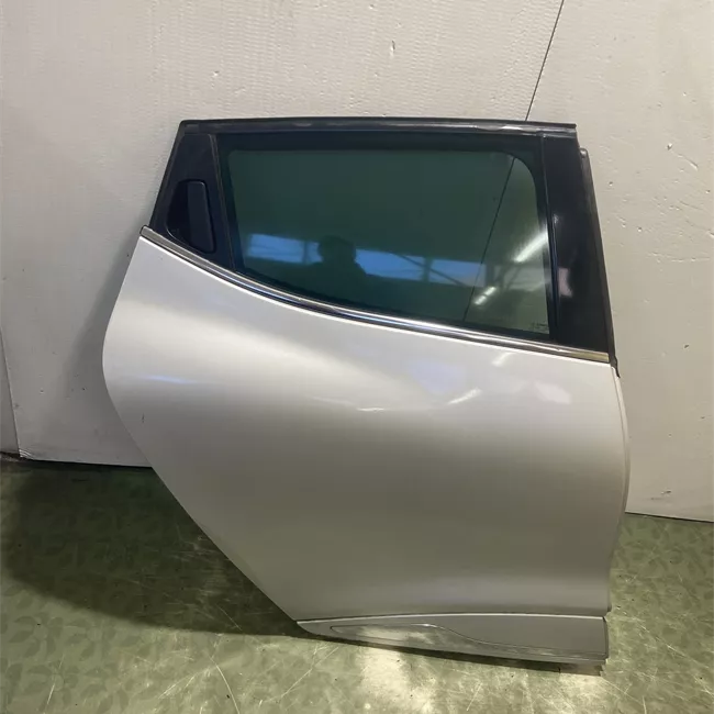 Porta posteriore destra