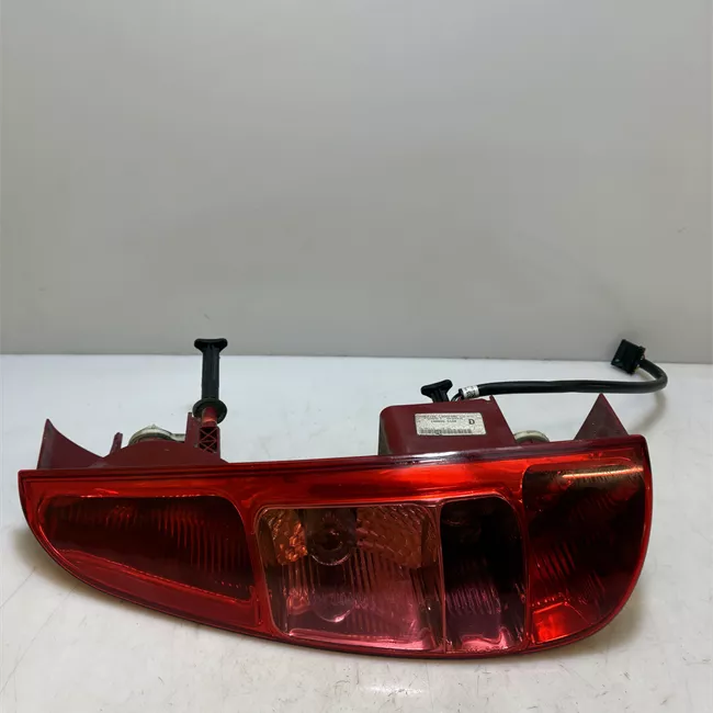 Fanale posteriore destro