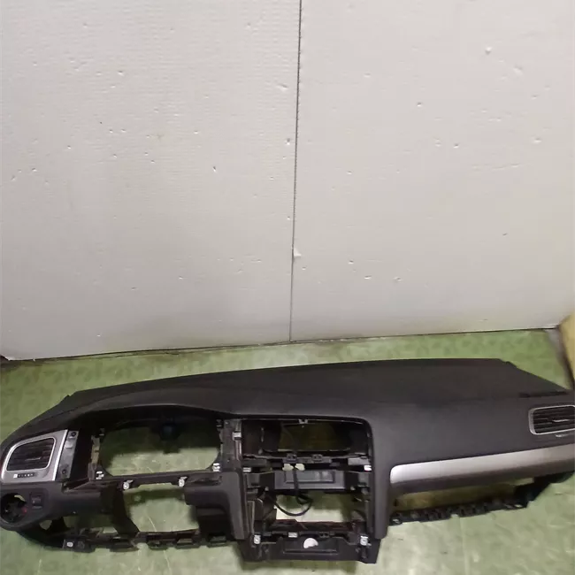 Cruscotto nero titanio