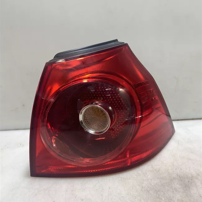 Fanale posteriore parte esterno destro