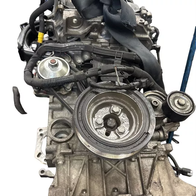 Motore semicompleto rotazionale