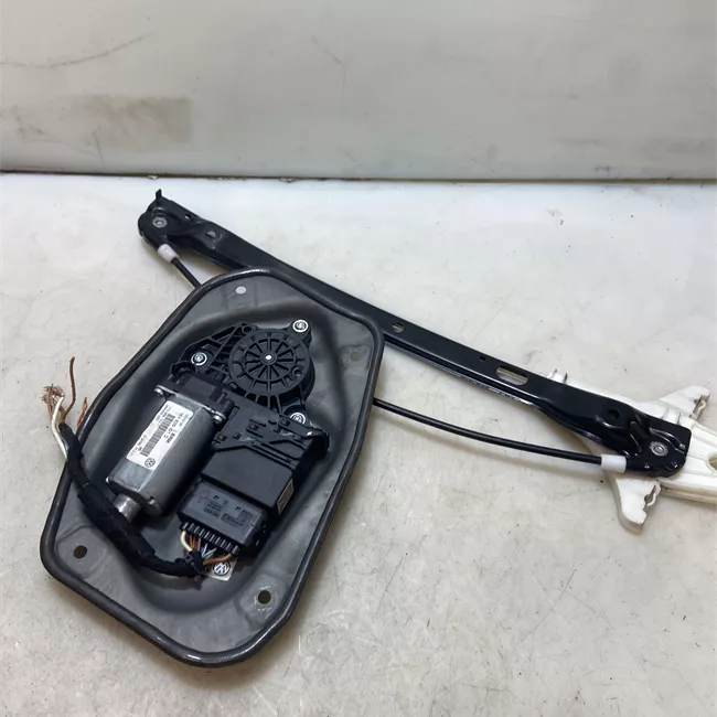 Alzacristallo elettrico porta posteriore sinistro