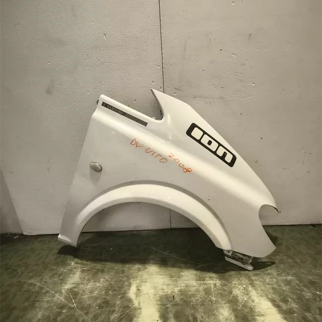 Parafango anteriore destro