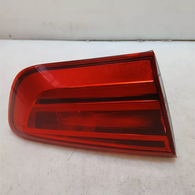 Fanale posteriore parte interno destro
