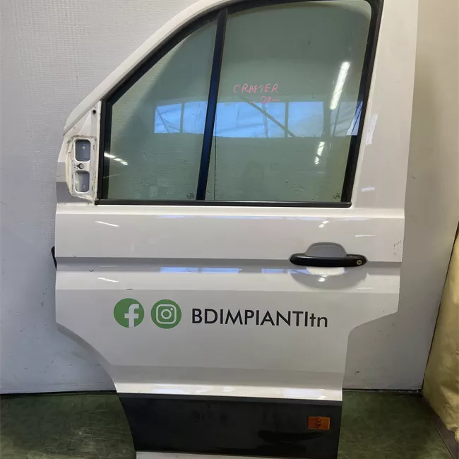 Porta anteriore sinistra