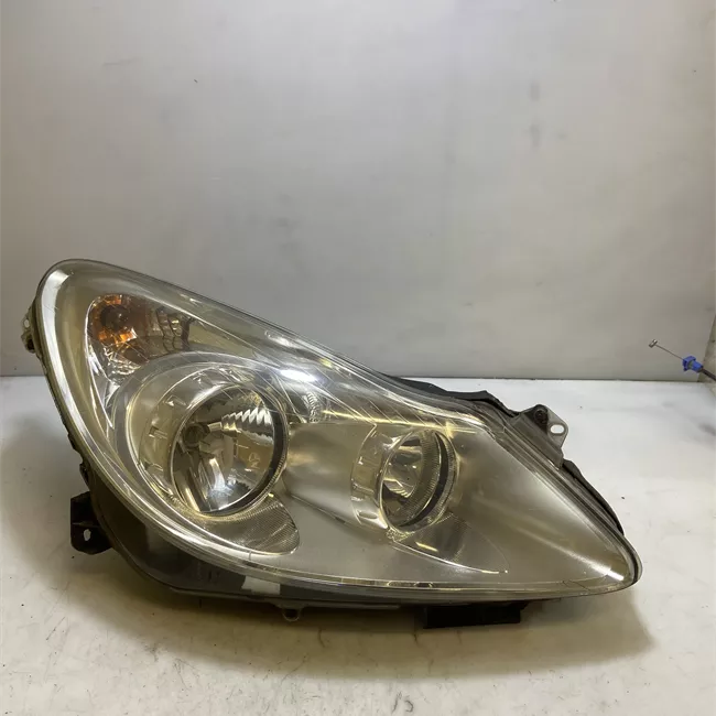 Proiettore destro Cromo