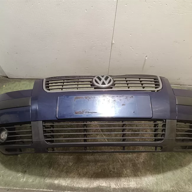 Paraurti anteriore con mano di fondo