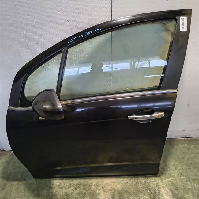 Porta anteriore sinistra