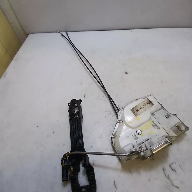 Serratura porta anteriore sinistra