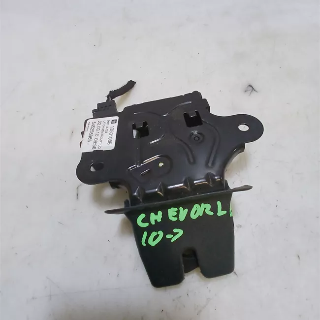 Serratura cofano posteriore