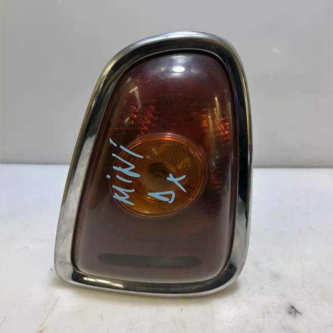 Fanale posteriore destro