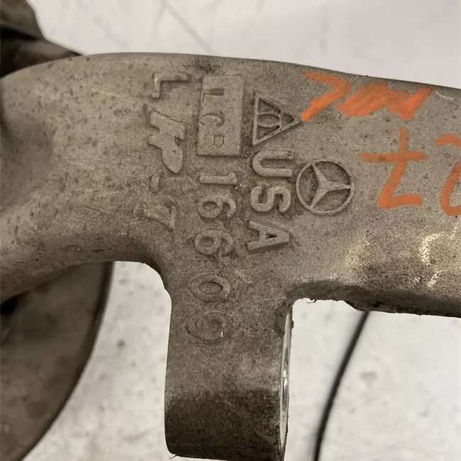 Montante sospensione anteriore sinistro