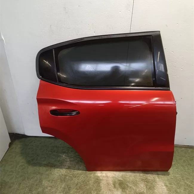 Porta posteriore destra