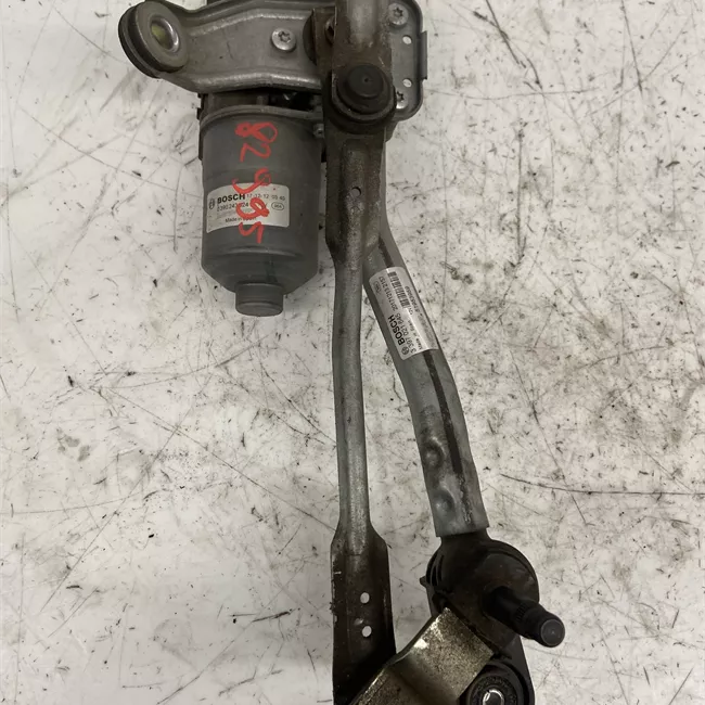 Meccanismo tergiparabrezza con motorino