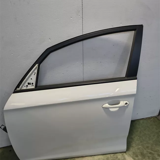 Porta anteriore sinistra