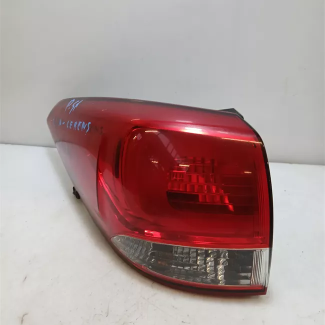 Fanale posteriore parte esterno sinistro