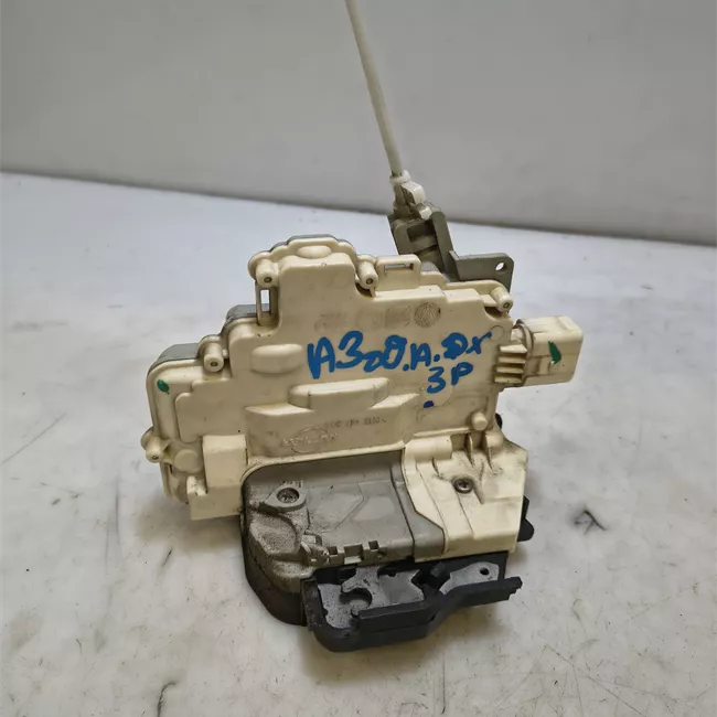 Serratura porta anteriore sinistra t.8P5A200000<