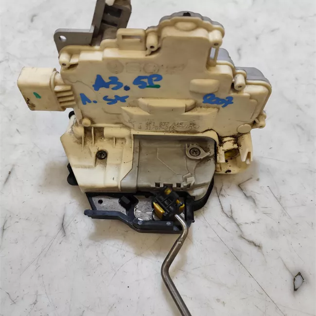 Serratura porta anteriore sinistra