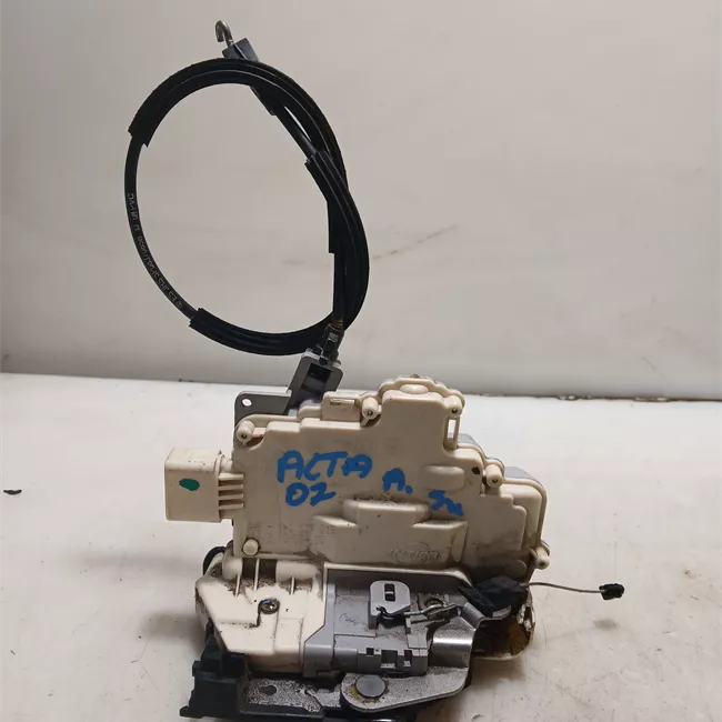 Serratura porta anteriore sinistra