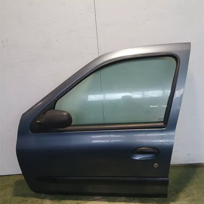 Porta anteriore sinistra