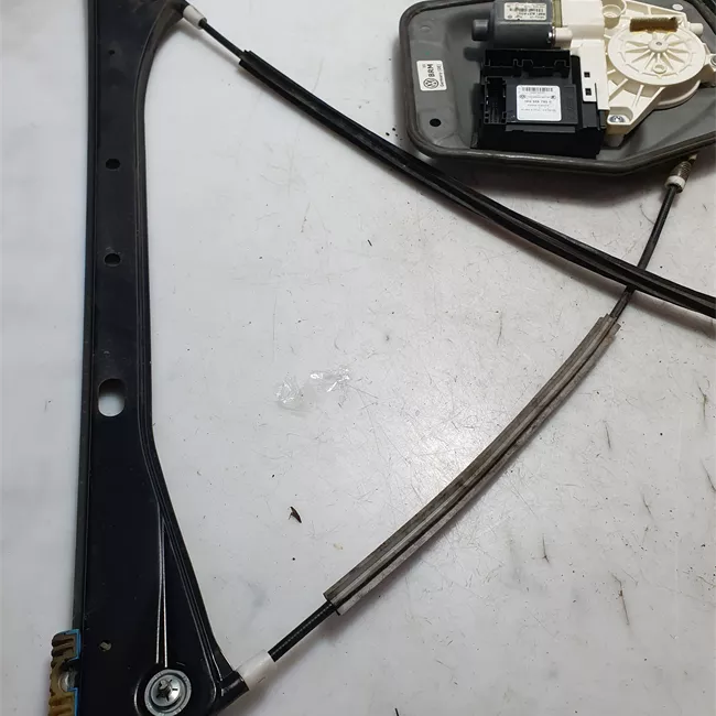 Alzacristallo elettrico porta anteriore destro