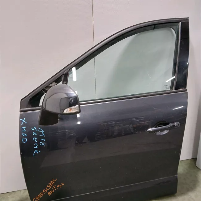 Porta anteriore sinistra