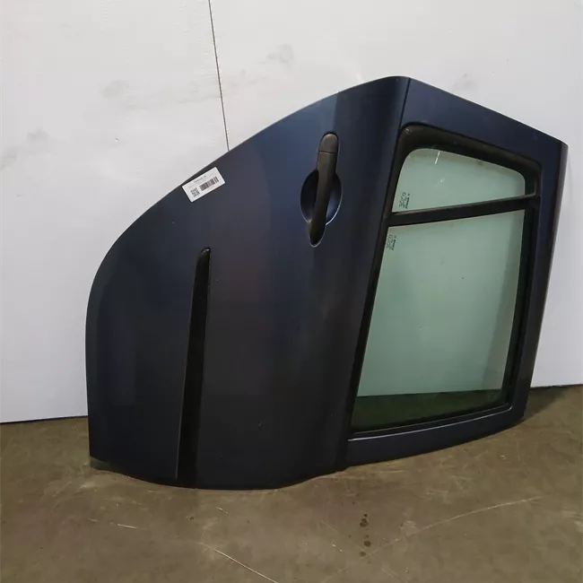 Porta posteriore destra