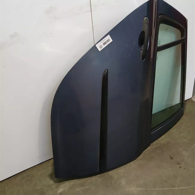 Porta posteriore destra