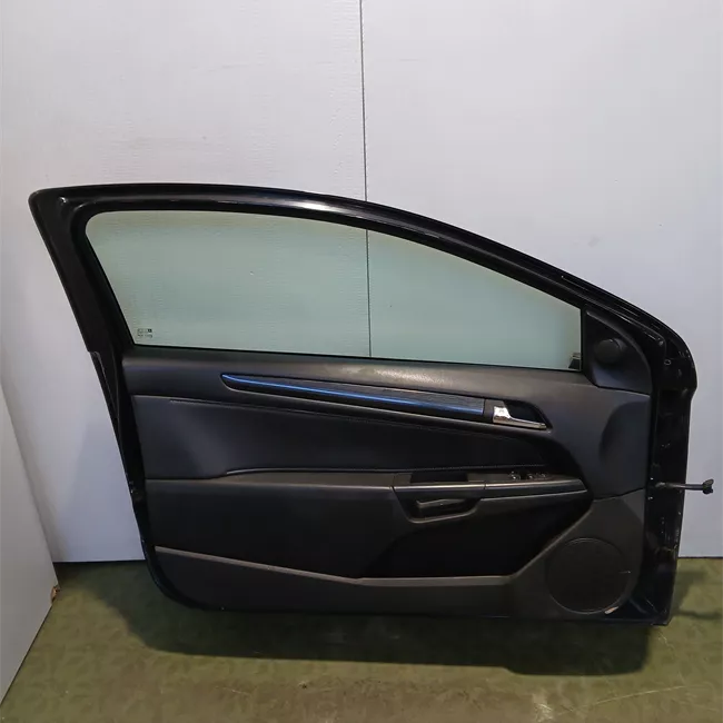 Porta anteriore sinistra