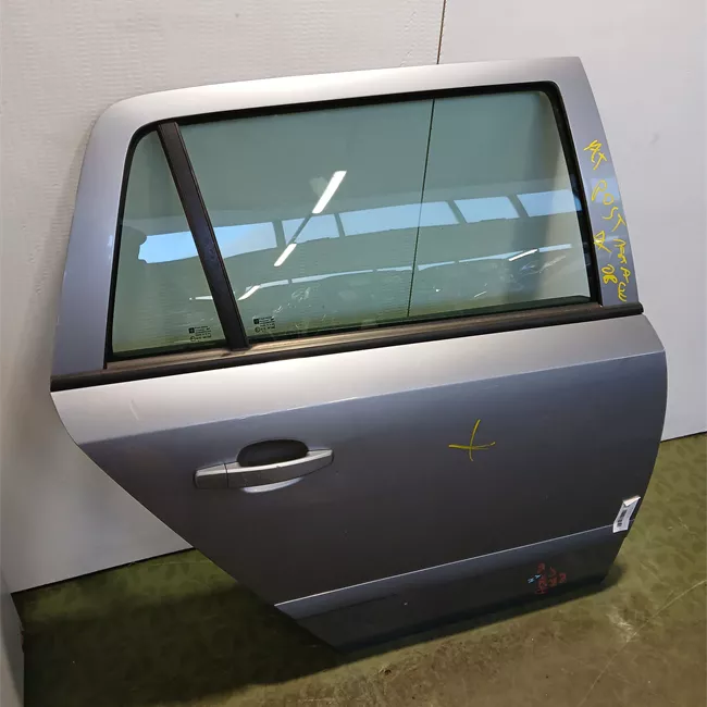 Porta posteriore destra