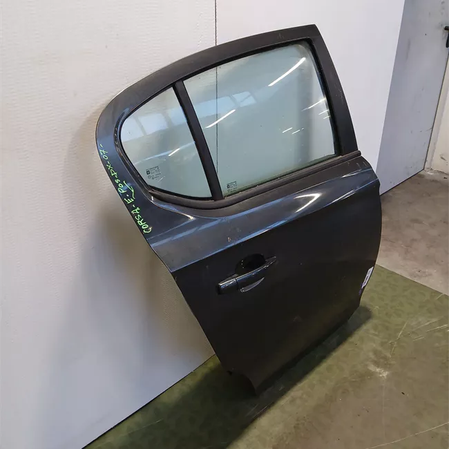 Porta posteriore destra