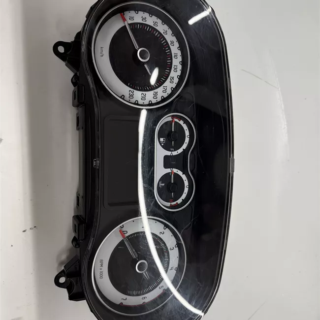 Quadro strumenti completo avviso cintura sicurezza