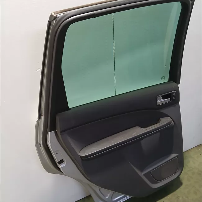 Porta posteriore sinistra