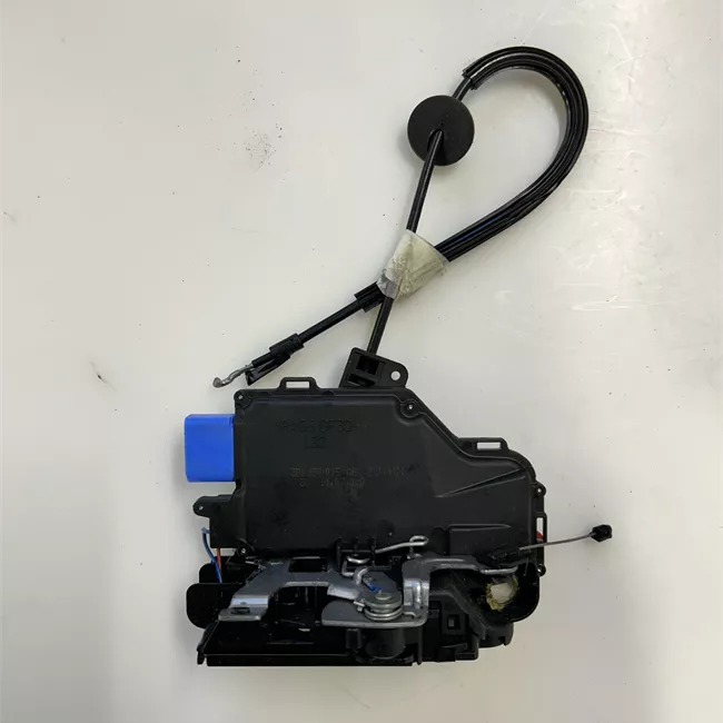 Serratura porta anteriore sinistra