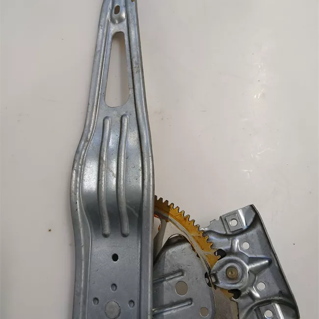 Alzacristallo porta posteriore sinistro