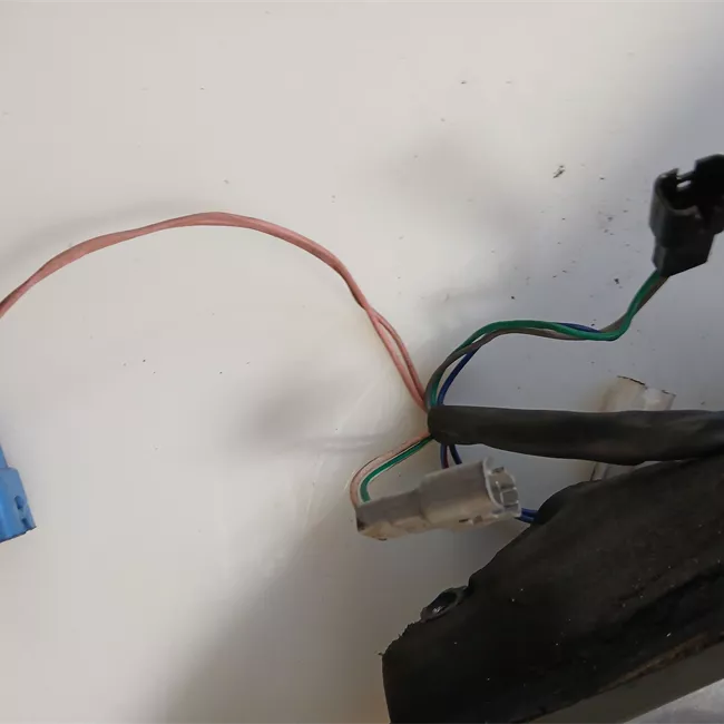 Retrovisore esterno regolazione elettrica sinistro