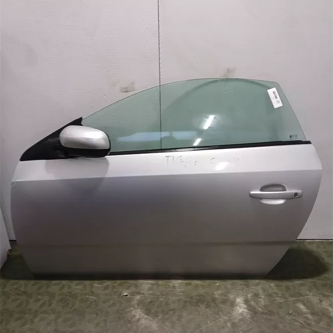 Porta anteriore sinistra Distanza cerniere 325mm