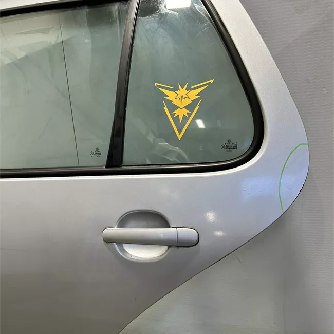 Porta posteriore sinistra