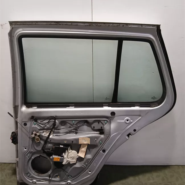 Porta posteriore destra