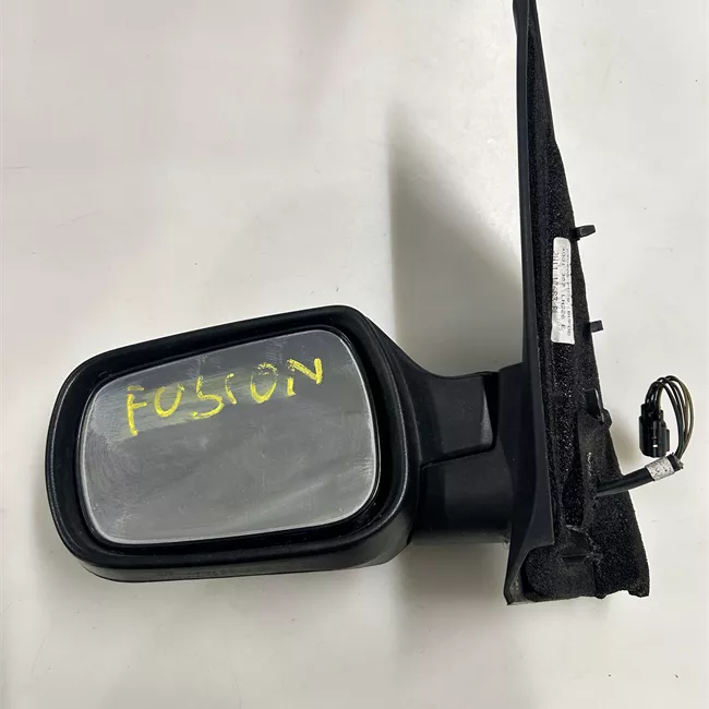 Retrovisore esterno sinistro Elettrico