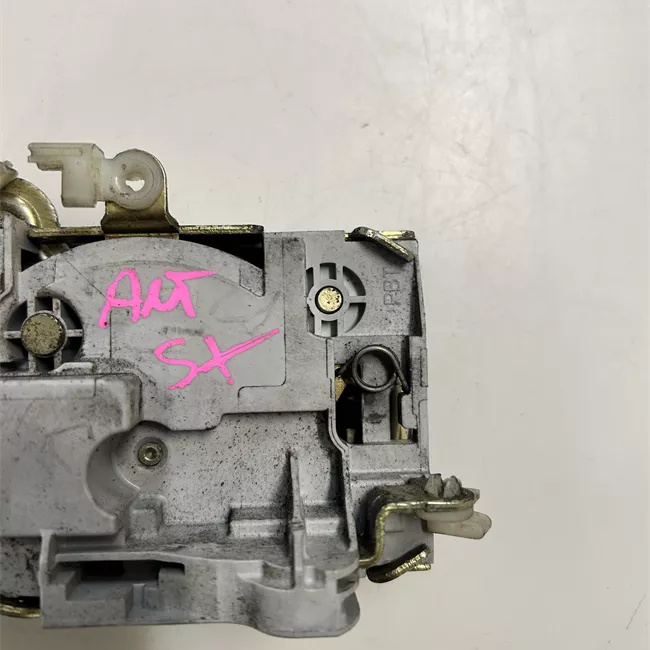 Serratura porta anteriore sinistra