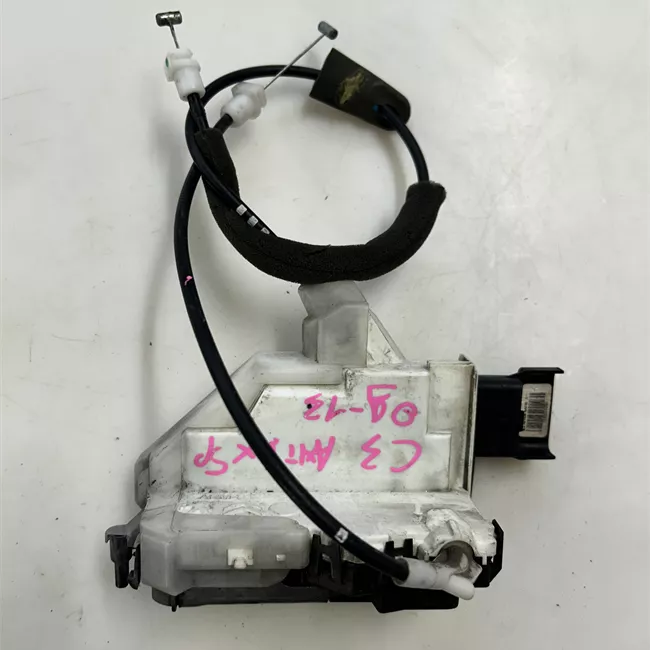 Serratura porta anteriore destra