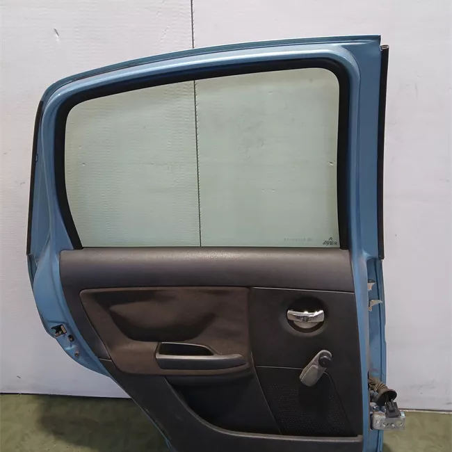 Porta posteriore sinistra