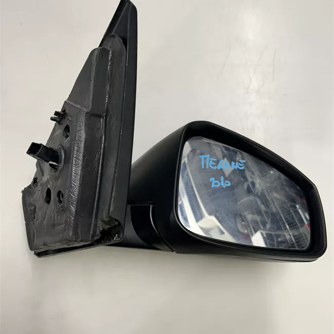 Retrovisore esterno regolazione elettrica destro Retrovisori esterno 03 - 04