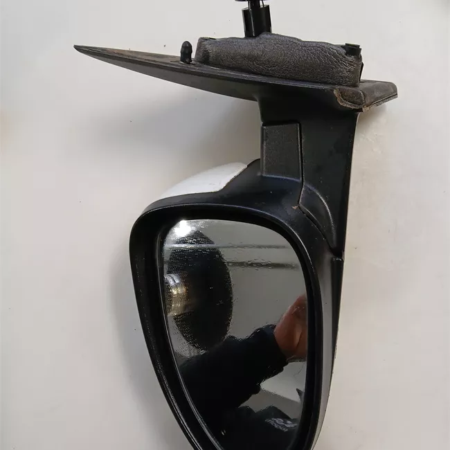 Retrovisore esterno sinistro primer