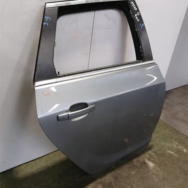 Porta posteriore destra